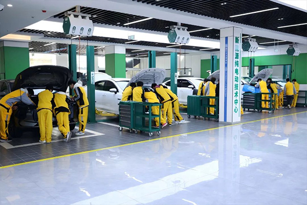 新能源汽車運用與維修