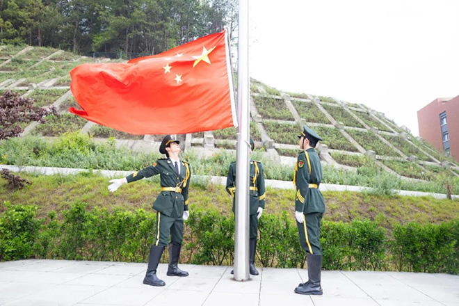 五四 (2) 五四 (2)