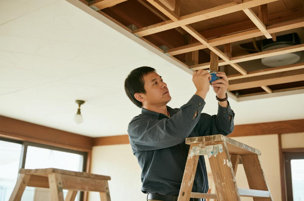 如何控制吊頂裝修預算?家庭住房吊頂合理投入全解析